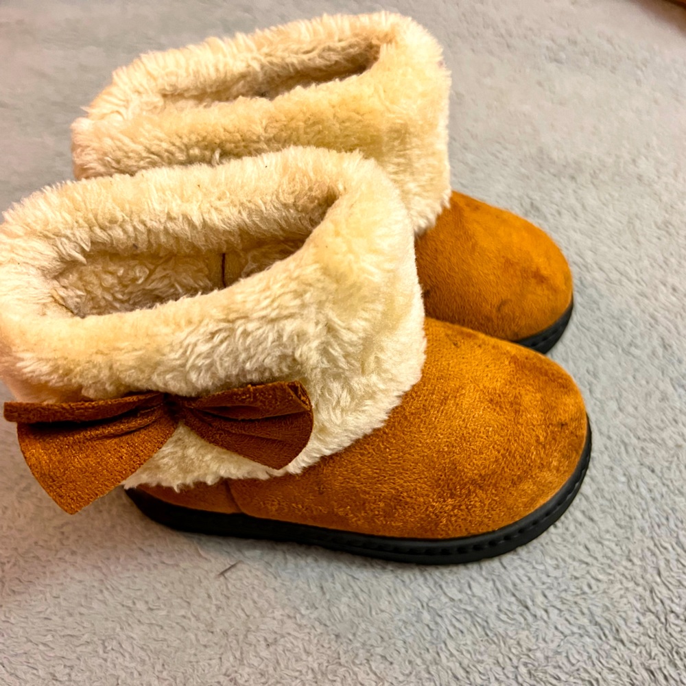 Winter boots